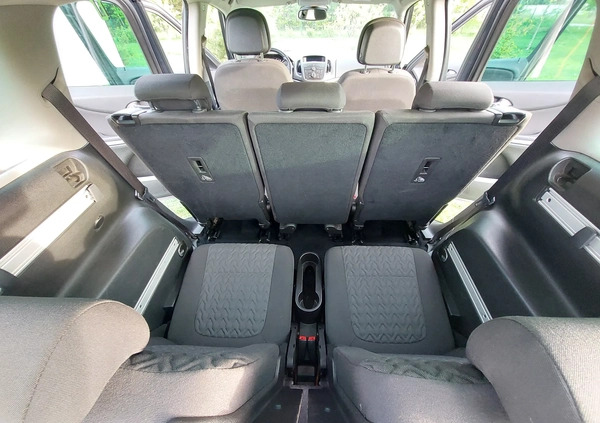 Opel Zafira cena 34000 przebieg: 201000, rok produkcji 2013 z Częstochowa małe 137